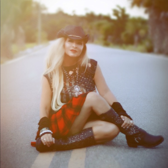 Like this listing to be tagged in new listings ♥️ - Picture 7 of 7